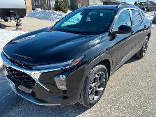 2024 Chevrolet Trax - Photo 2