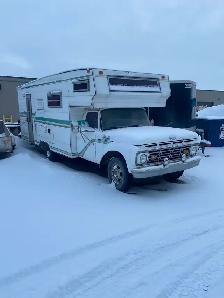 1964 FORD MOTOR HOME - Photo 2