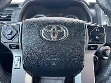 2017 Toyota 4Runner SR5 4WD 7 PASSENGER - WARRANTY INCLUDED - Photo 7