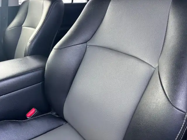 2017 Toyota 4Runner SR5 4WD 7 PASSENGER - WARRANTY INCLUDED - Photo 13