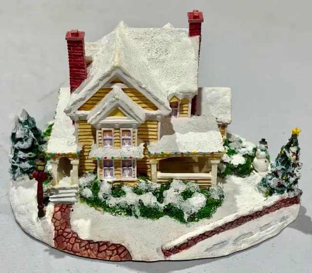 "Winter Memories" Resin Sculpture (Kinkade Hawthorne Collection) - Photo 2