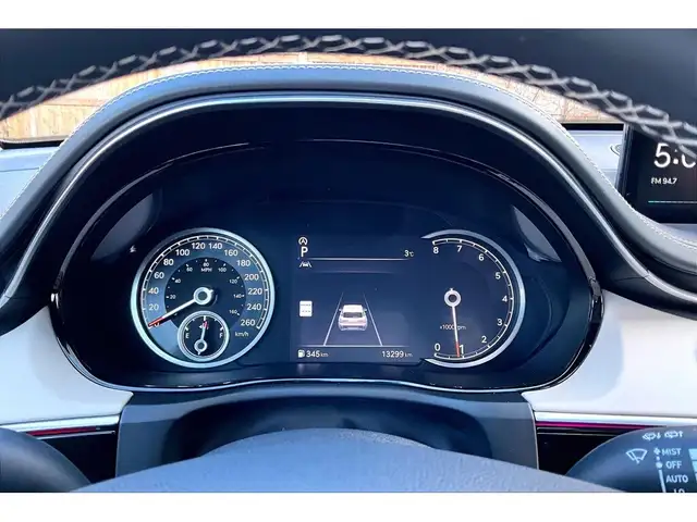 2025 Genesis GV70 2.5T Advanced | Vented Leather | Panoroof | AW - Photo 20