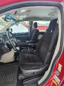 Wheelchair Accessible Grand Caravan - Photo 4
