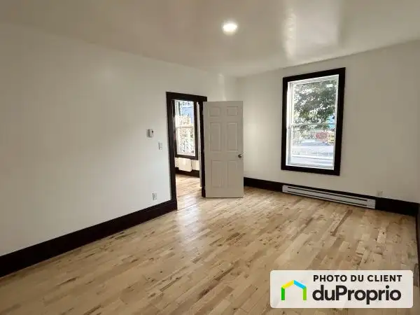 5.5 near Metro Parc on Parc Ave (Avail as of July 1st) - Photo 6