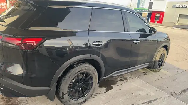 Infiniti QX 60 - Photo 3