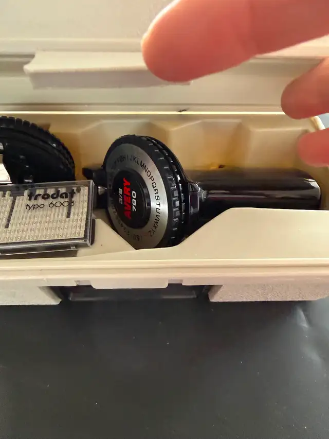 Label Maker Kit - Photo 4