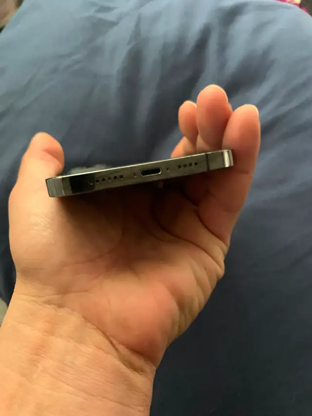 iPhone 12 Pro Max - 256GB - Excellent Condition - Photo 5