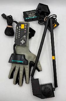 Super Gloveball for the NES with Power Glove & Sensors - Photo 5