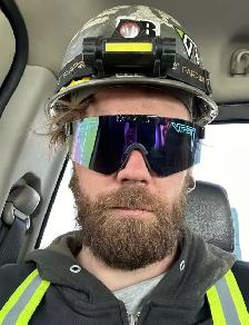 hard working male looking to help with snow removal