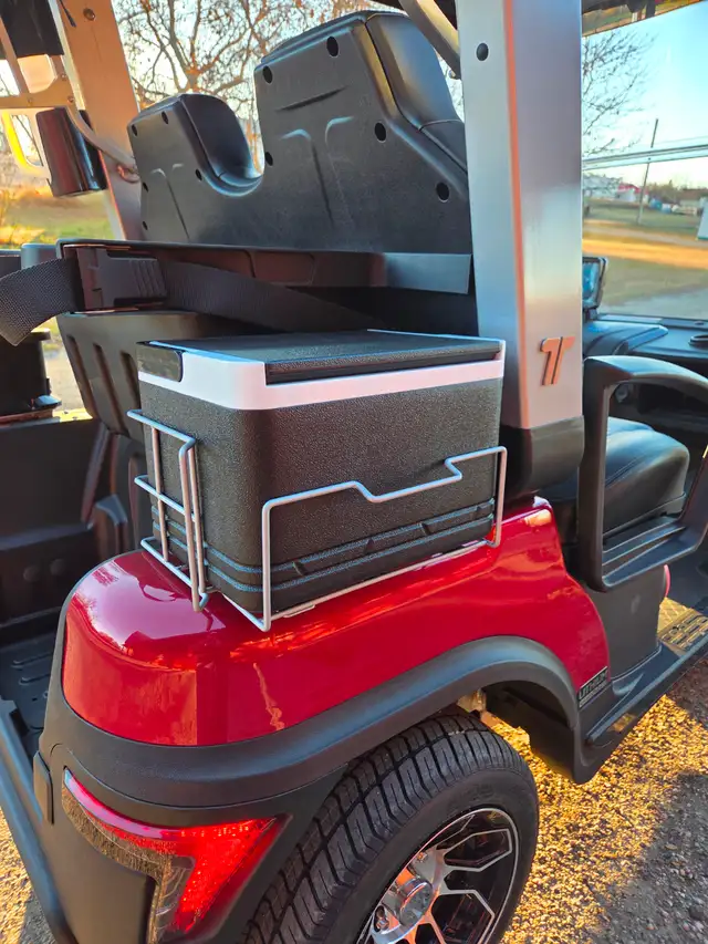 2026 Tara Spirit golf cart in Candy Apple Red - Photo 7