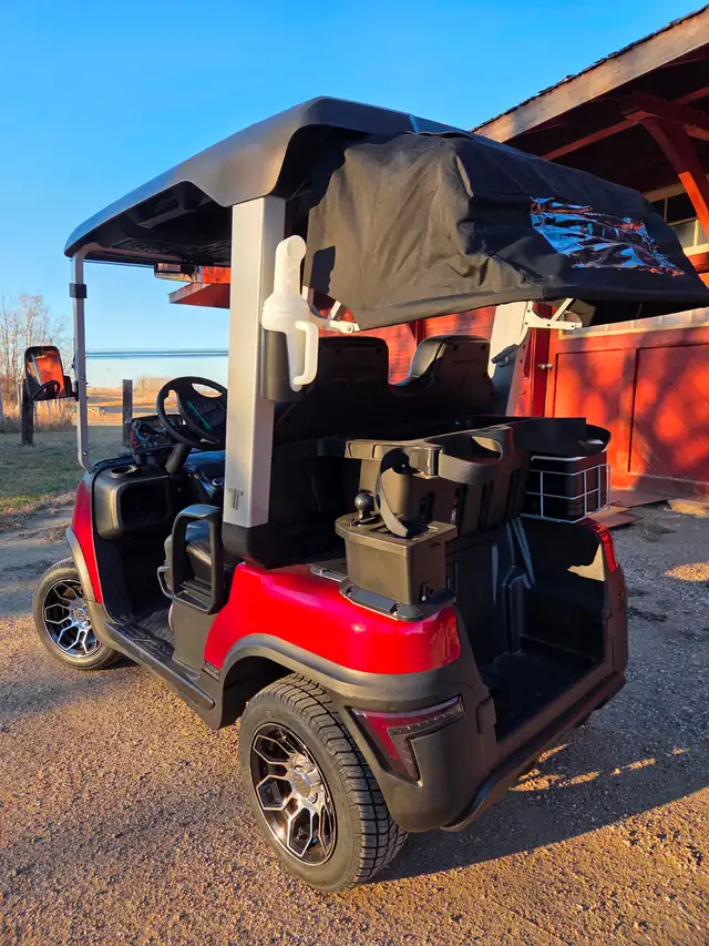 2026 Tara Spirit golf cart in Candy Apple Red - Photo 8