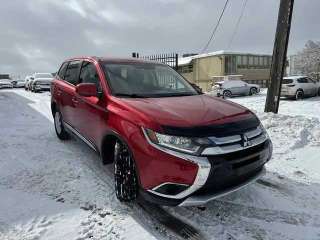 2018 Mitsubishi Outlander ES ALL WHEEL CONTROL - Photo 3