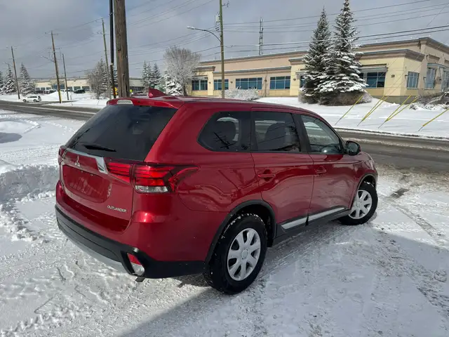 2018 Mitsubishi Outlander ES ALL WHEEL CONTROL - Photo 4
