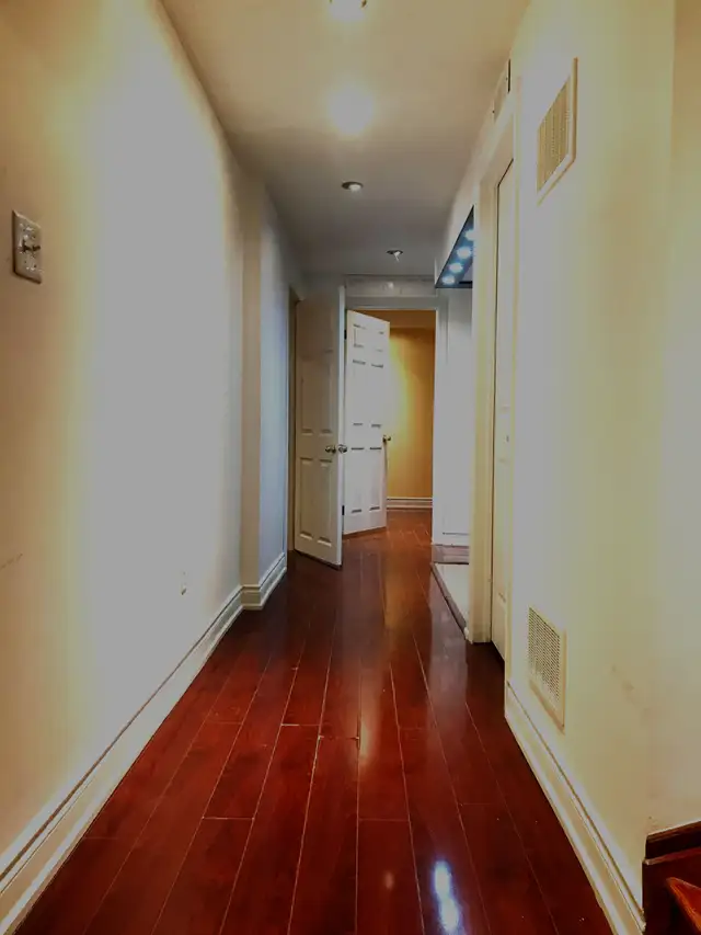 Basement Apartment at Scarborough (Inc Util) - Photo 9