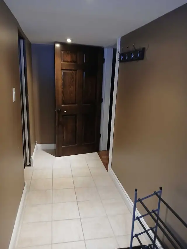 1 bedroom apartment everything included! - Photo 2