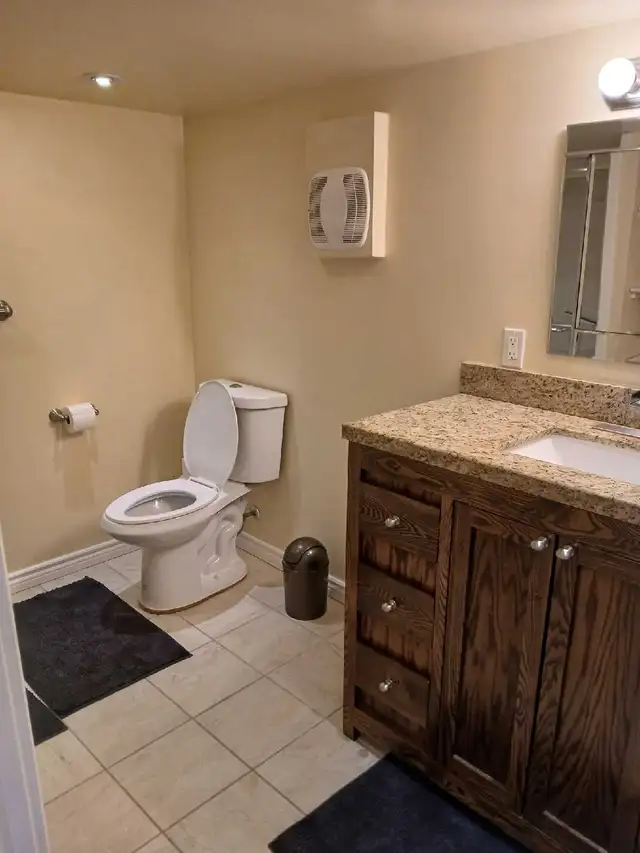 1 bedroom apartment everything included! - Photo 4