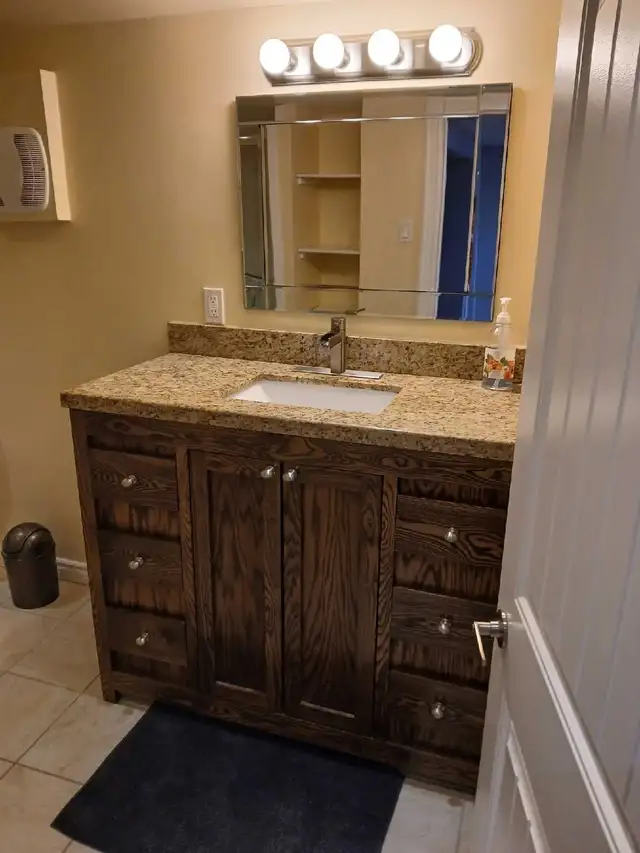 1 bedroom apartment everything included! - Photo 5