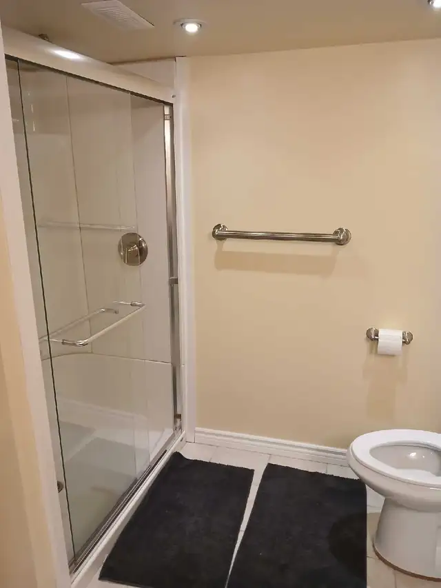 1 bedroom apartment everything included! - Photo 6