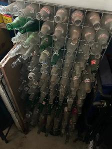 Vintage pop bottles - Photo 3