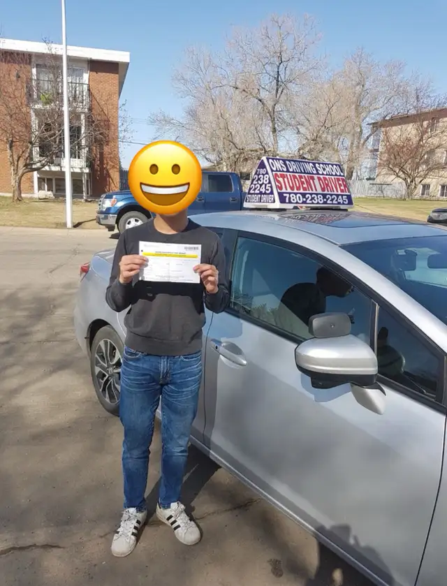 driving lessons - 10hrs driving only/free pickup - Photo 7