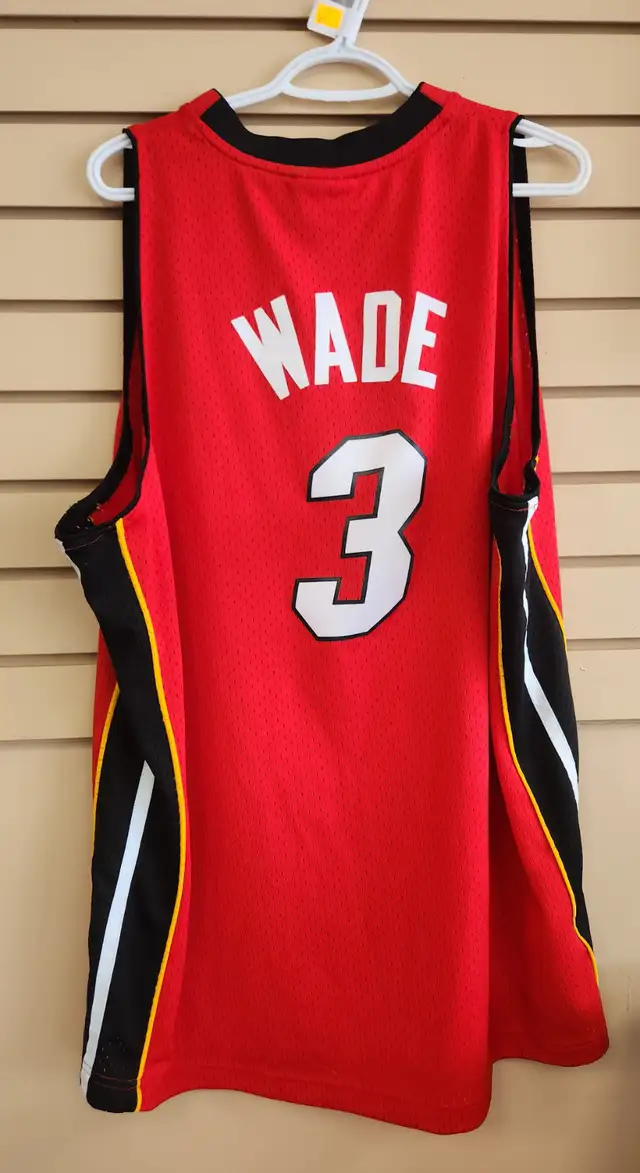NBA Basketball Jerseys (2): Dwyane Wade, Stephen Curry