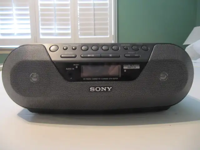 Sony Model CFD-S07CP CD Radio Cassette-Corder XCondition 2016