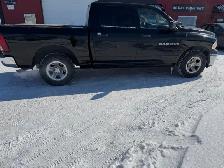 2012 Ram 1500 ST Crewcab Brand New Safety Private Sale only189km