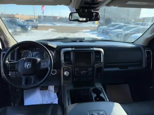 2014 RAM 1500 SPORT CREW CAB – 5.7L HEMI V8 – 4X4 - Photo 9