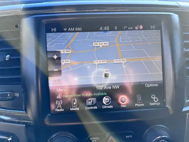 2014 RAM 1500 SPORT CREW CAB – 5.7L HEMI V8 – 4X4 - Photo 15