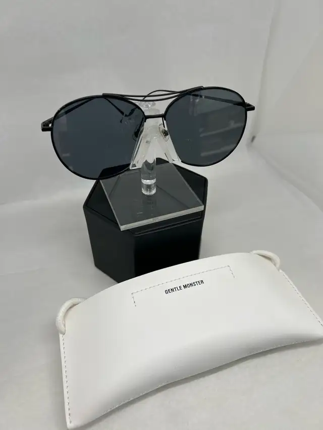 Gentle Monster jumping jack sunglasses - Photo 2