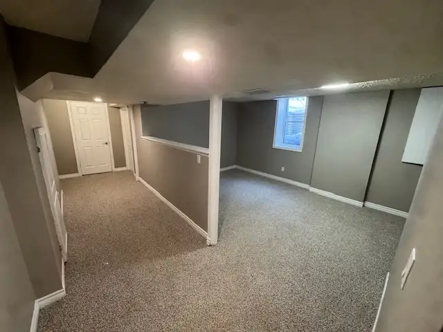 Large 3 Bedroom Basement Apartment   $1800/month Inclusive - Photo 2