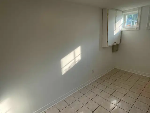 Birchmount and Danforth Basement Apartment Rental - Photo 4