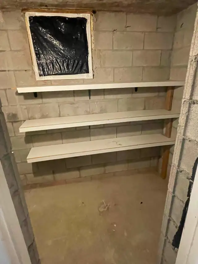 Birchmount and Danforth Basement Apartment Rental - Photo 9