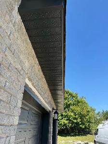 Gutters,sofit,facia.Modern siding. Aluminum capping,windows door - Photo 7