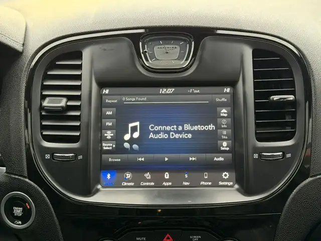 2022 CHRYSLER 300S – 3.6L V6 – AWD   91,000 KM   ACCIDENT FREE - Photo 15