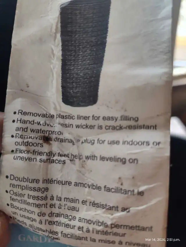 Pair of Tall Wicker Resin Planters - Photo 5