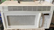 Kenmore microwave oven/hood exhaust fan.