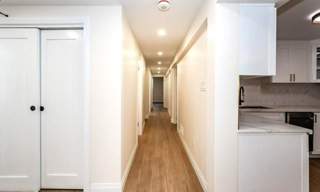 3 Bed | 2 Bath Legal Basement Apartment - Cambridge - Photo 7