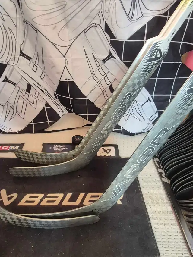 Bauer Vapor Hyprlite2 Goalie Sticks - Photo 2