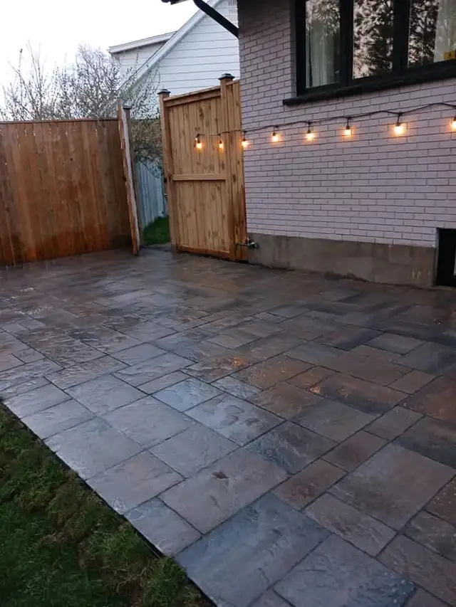 Interlock, Flagstone, Retaining Wall - Photo 2