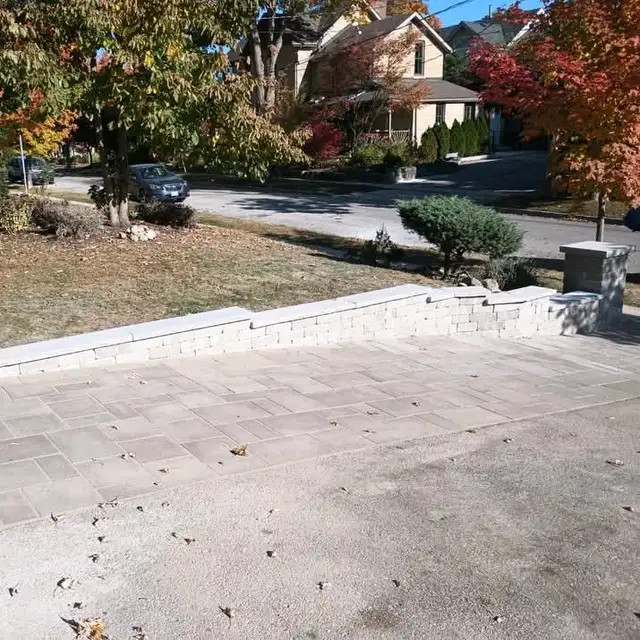 Interlock, Flagstone, Retaining Wall - Photo 4