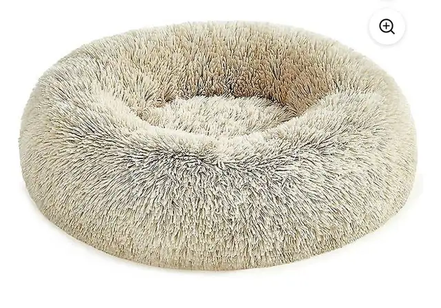 Fluffy Donut Dog Bed