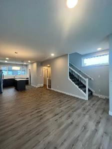 Corner Townhouse for Rent - Photo 5