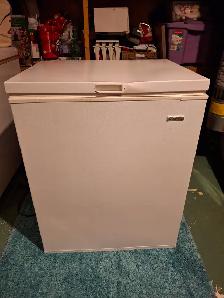 Freezer Kenmore 7 cu ft