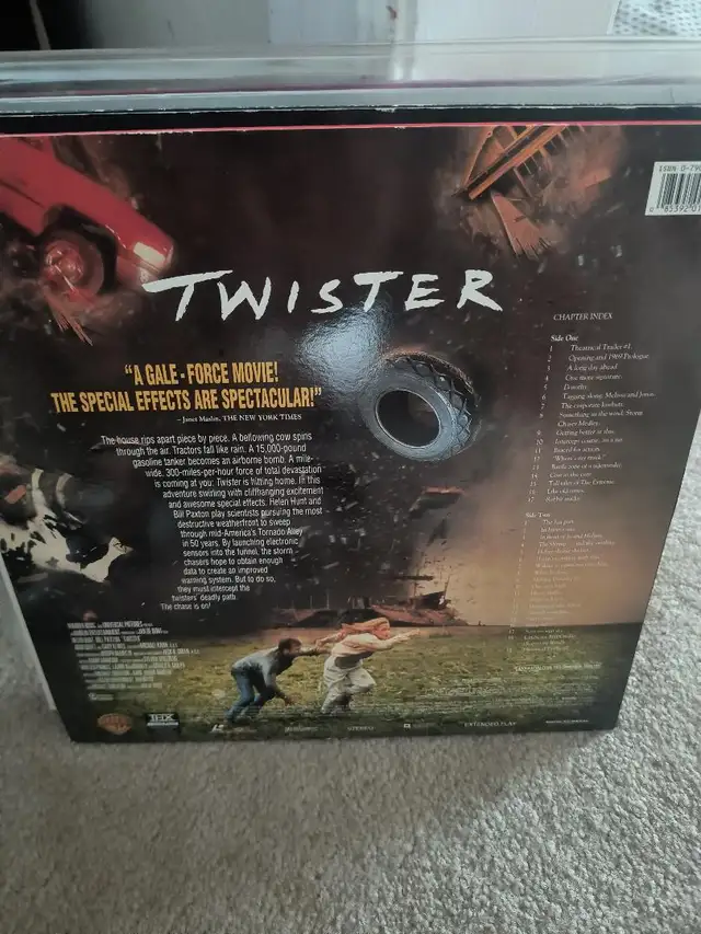 7 Lazer disc $50 - Rush /Tarzan/ & various titles 416-550-4186