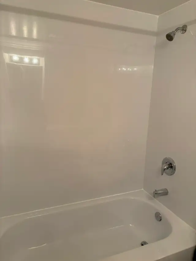 2-bedroom apartment available Immediately - 539 Parkside Dr. - Photo 10