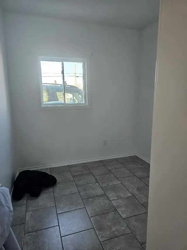 2 Bedroom semi bungalow apartment for rent - Photo 4