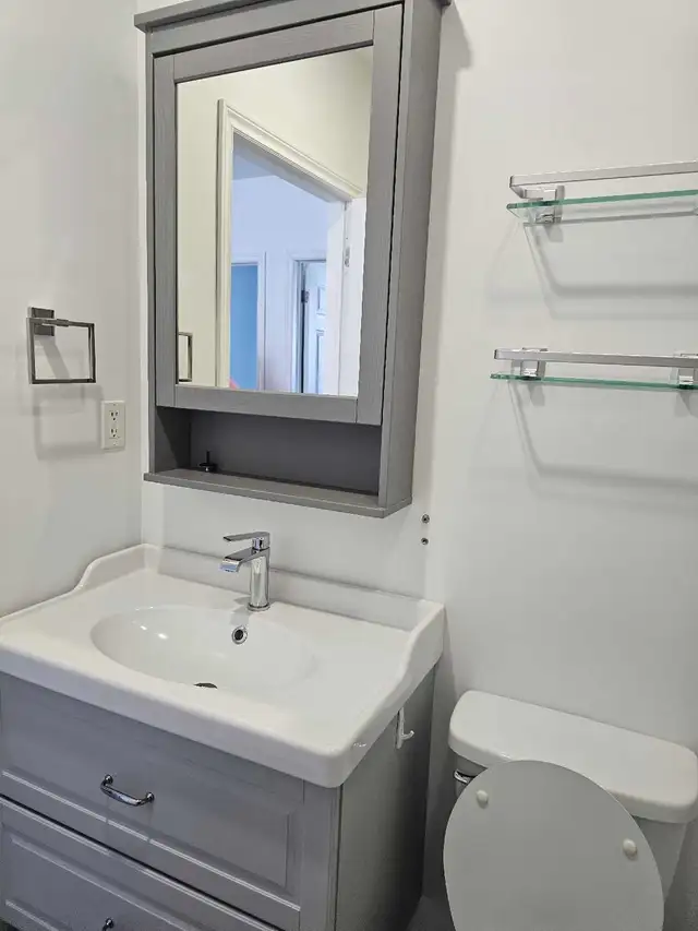 2 Bedroom semi bungalow apartment for rent - Photo 5