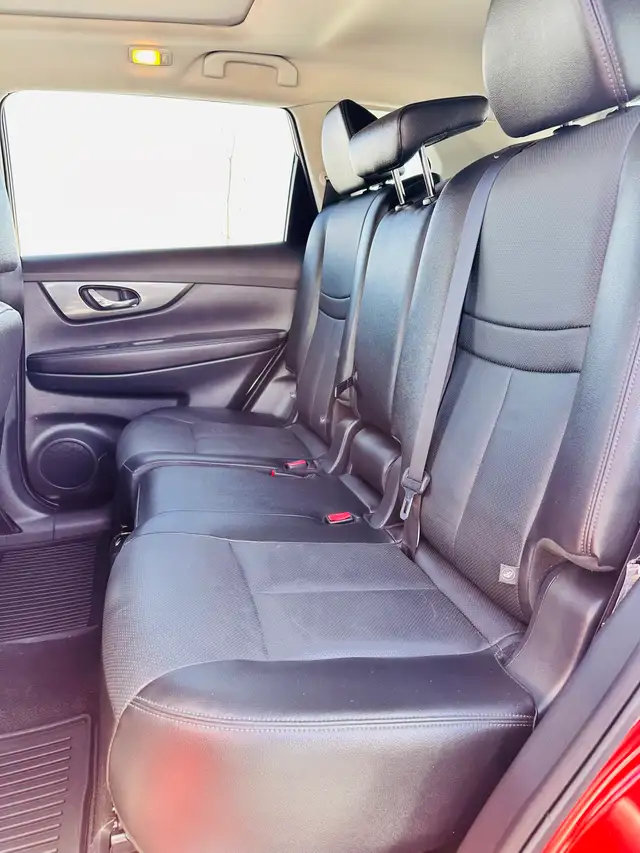 2016 Nissan Rogue SL AWD - Photo 6