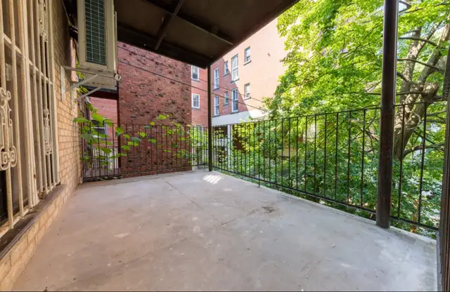 Summer Sublet Available - Montreal/McGill Campus - Photo 4